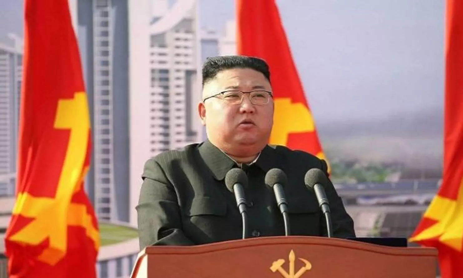 उत्तर कोरिया की दमदार मिसाइल, आसमान में किए धमाके, सफल रहा परीक्षण