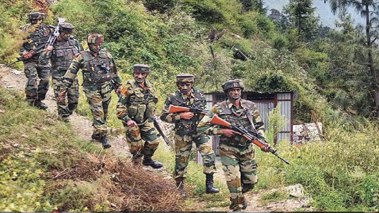 घाटी में आतंकी: सुरक्षाबलों ने नाकाम की बड़ी साजिश, हाई-अलर्ट पर कश्मीर