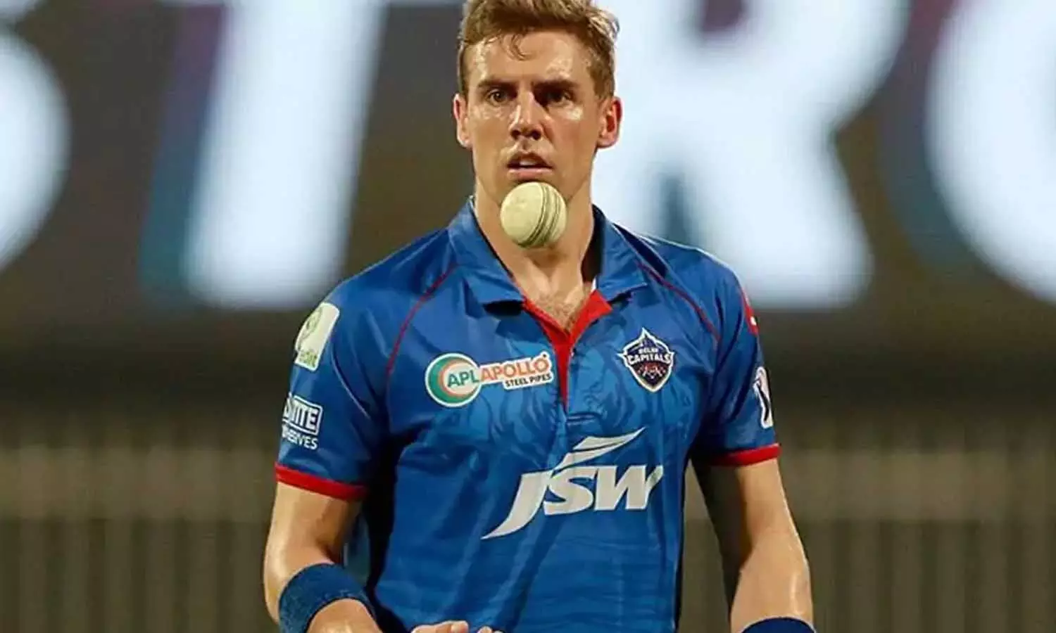 IPL 2021: दिल्ली कैपिटल्स को बड़ा झटका, इस स्टार गेंदबाज को हुआ कोरोना