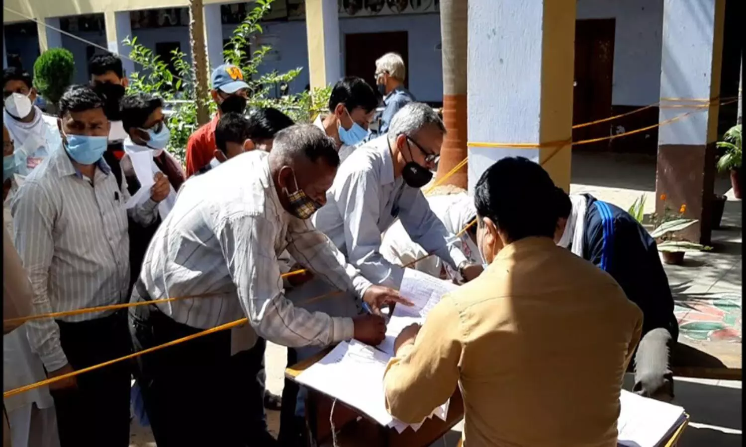 Polling party has left today for the three-tier panchayat elections in shamli