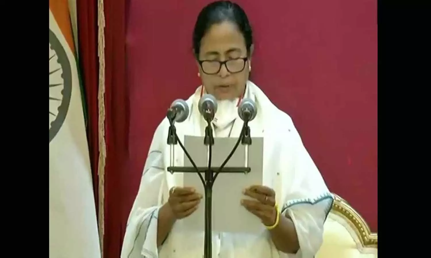 ममता बनर्जी ने ली बंगाल के मुख्यमंत्री पद की शपथ, तीसरी बार बनीं CM
