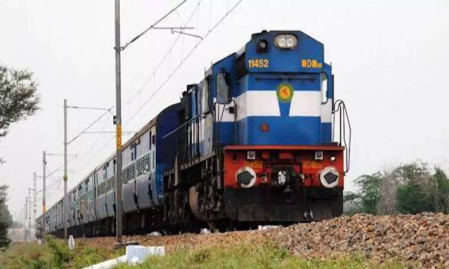 1 lakh railway employees infected with corona