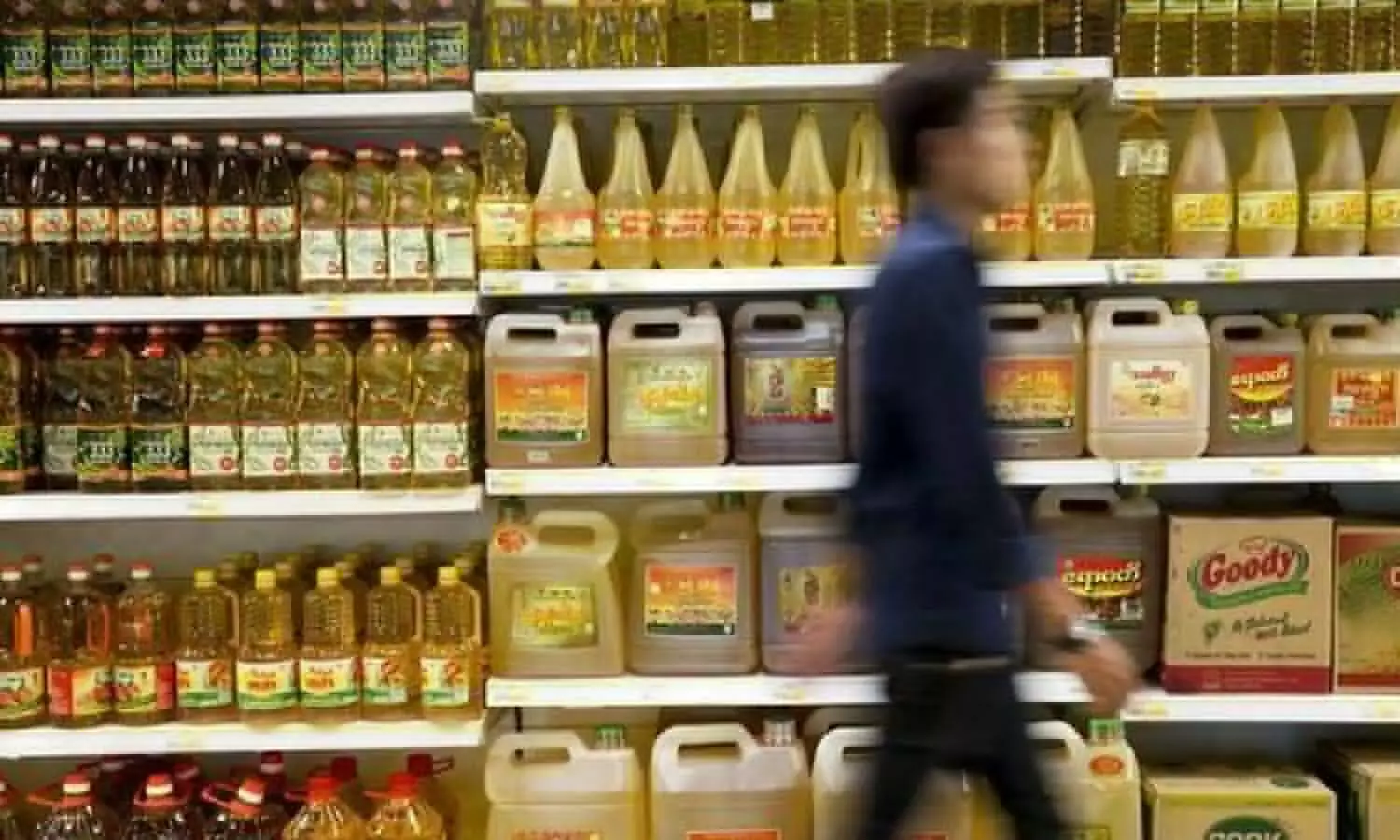 Edible Oil Price News: खाद्य तेल की विदेशी सप्लाई घटी, भारत में देखादेखी बढ़े दाम