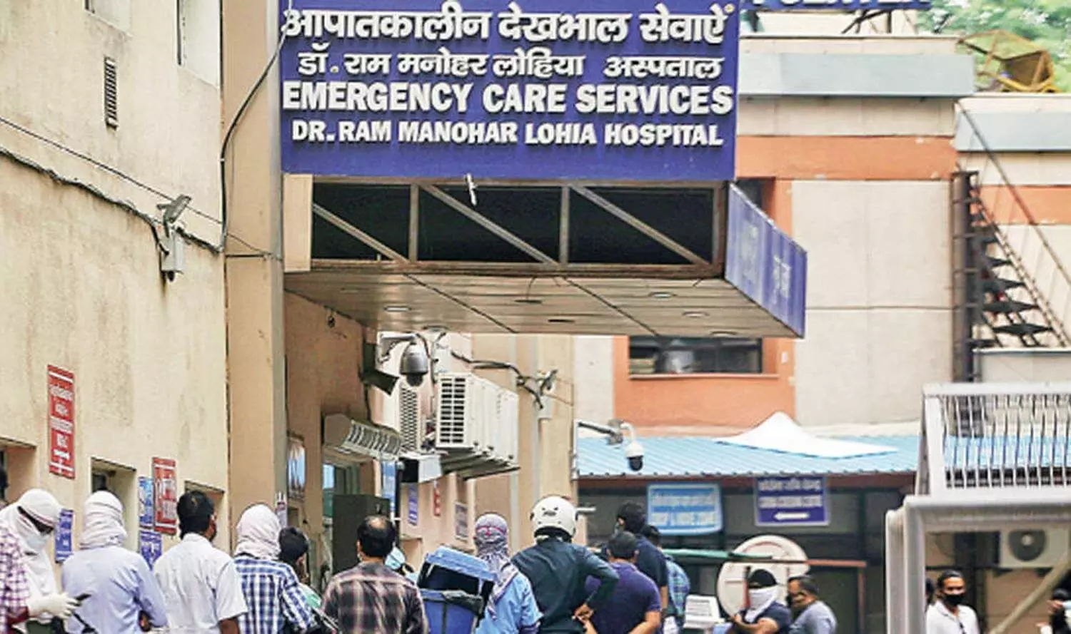 Serious matter: राजधानी लखनऊ में हजारों कोरोना मरीज गायब