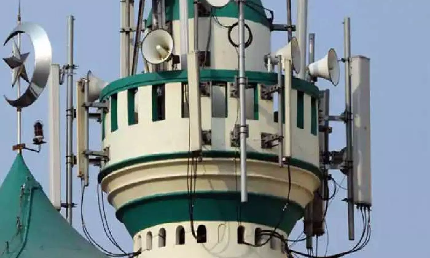 Saudi Arabia has defended its decision to keep the noise of loudspeakers in mosques low.