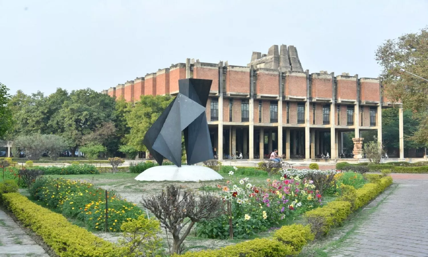 Chandrakanta Kesavan Center