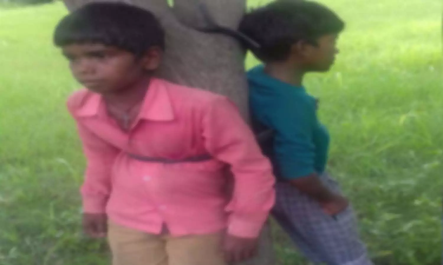 Children who went to pick berries were beaten up by tying them to a tree
