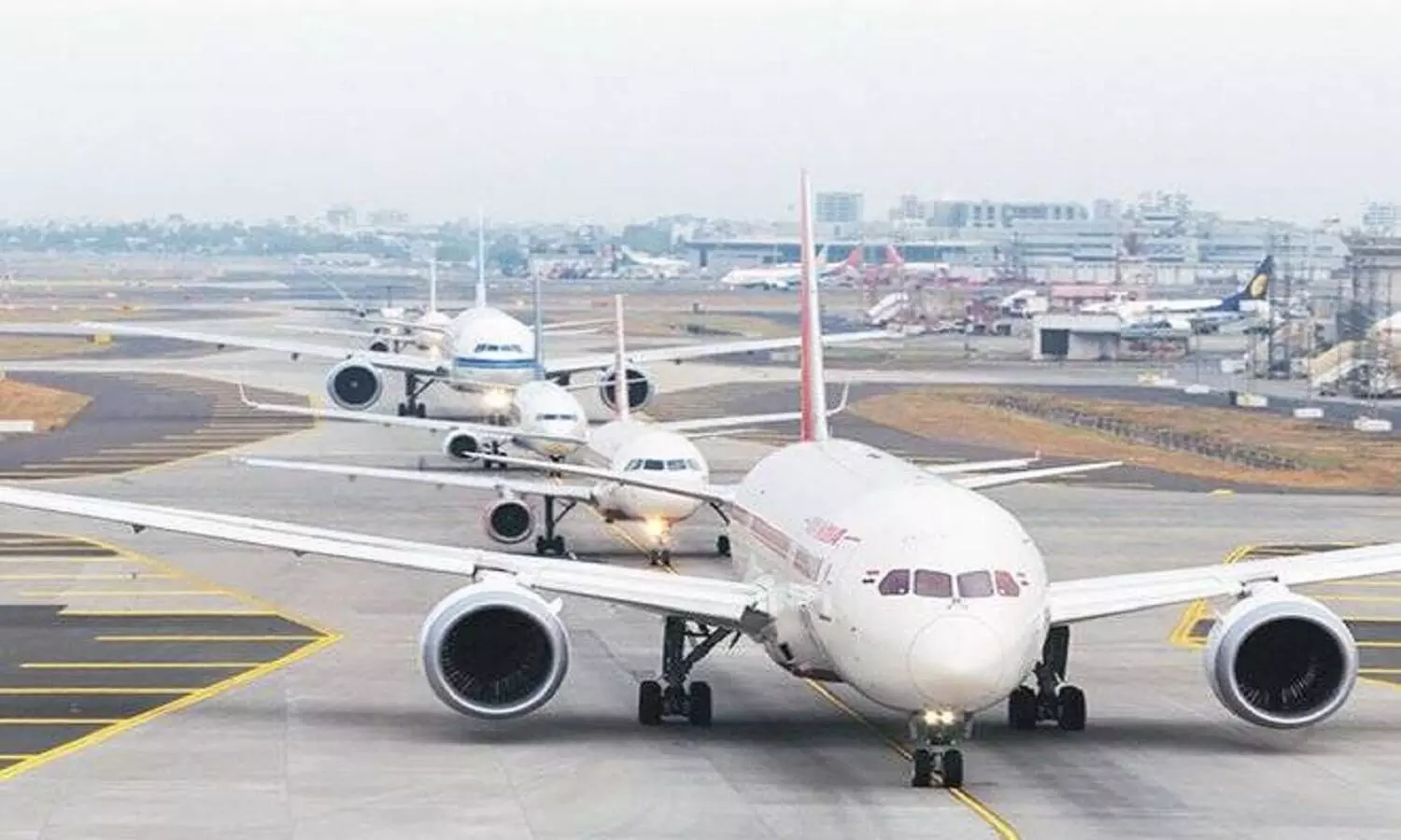 यूपी बनेगा पांच अर्न्तराष्ट्रीय हवाई अड्डो वाला पहला राज्य