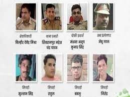 शहीद पुलिसकर्मियों की फाइल फोटो, सोशल मीडिया