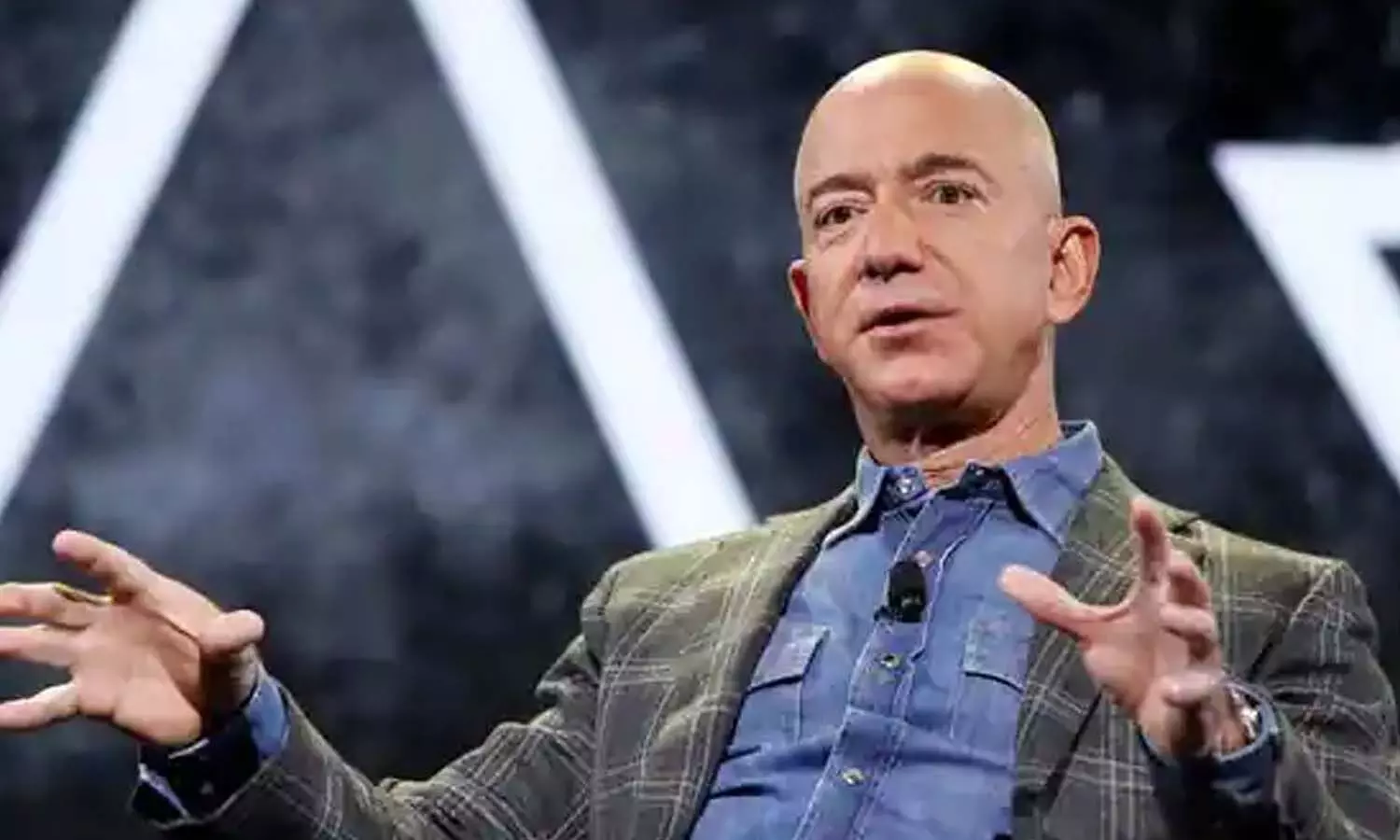 Jeff Bezos retires as Amazon CEO