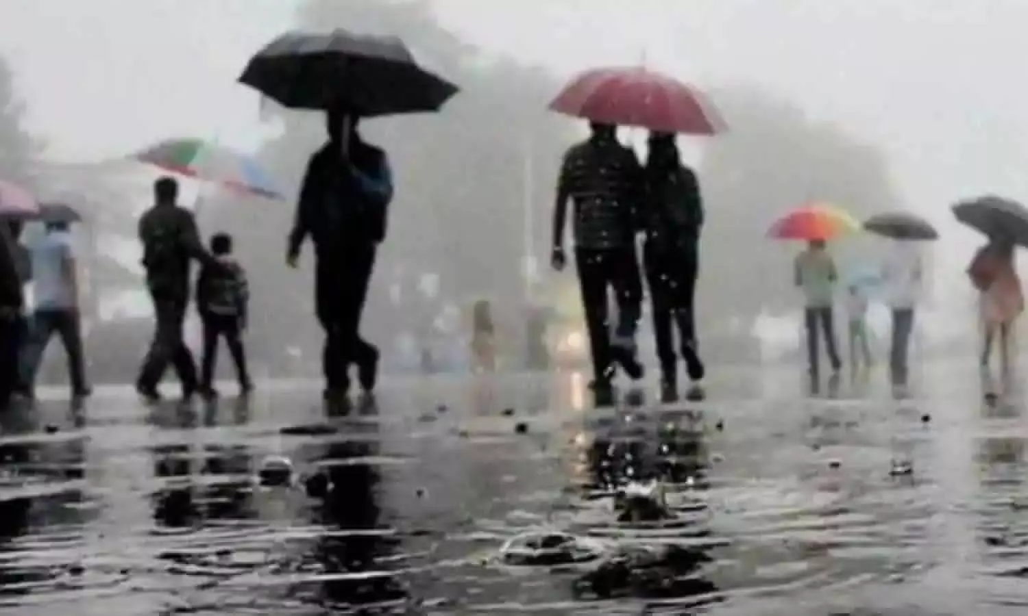 Aaj Ka Mausam: दिल्ली, हरियाणा समेत इन राज्यों में मानसून की दस्तक, जानें कैसा रहेगा आज का मौसम Aaj Ka Mausam: दिल्ली, हरियाणा समेत इन राज्यों में मानसून की दस्तक, जानें कैसा रहेगा आज का मौसम