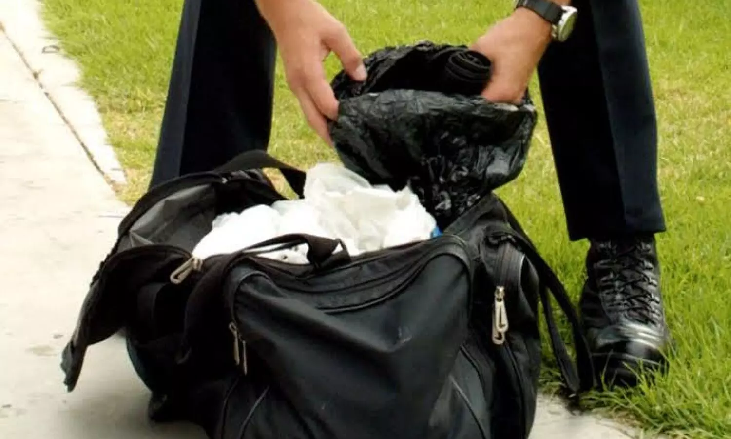 suspicious bag found on jammu poonch highway