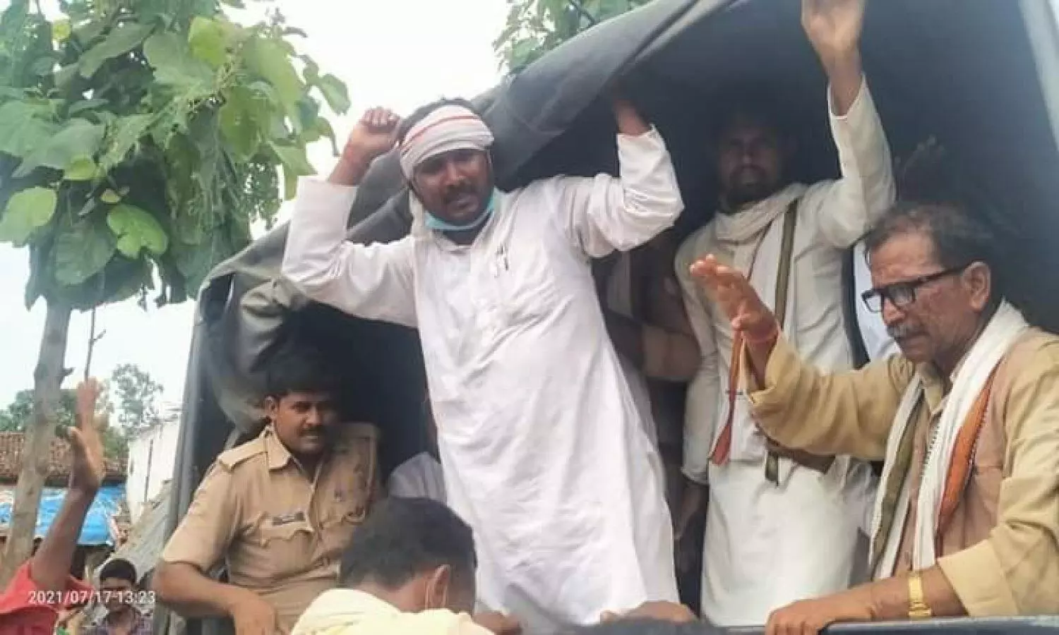 Congress leader detained