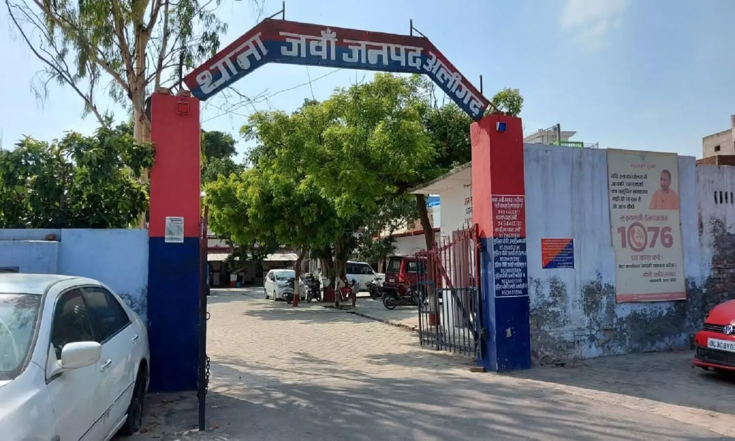 थाना जवां पुलिस और फॉरेंसिक टीम भी बुलबुल के घर मौके पर पहुंच गई।