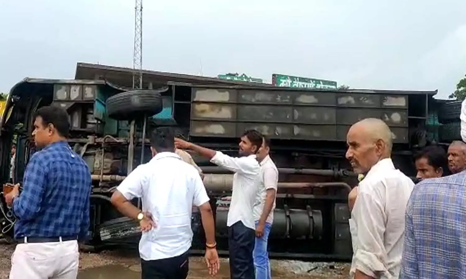Bus Accidnet in Kanpur Dehat
