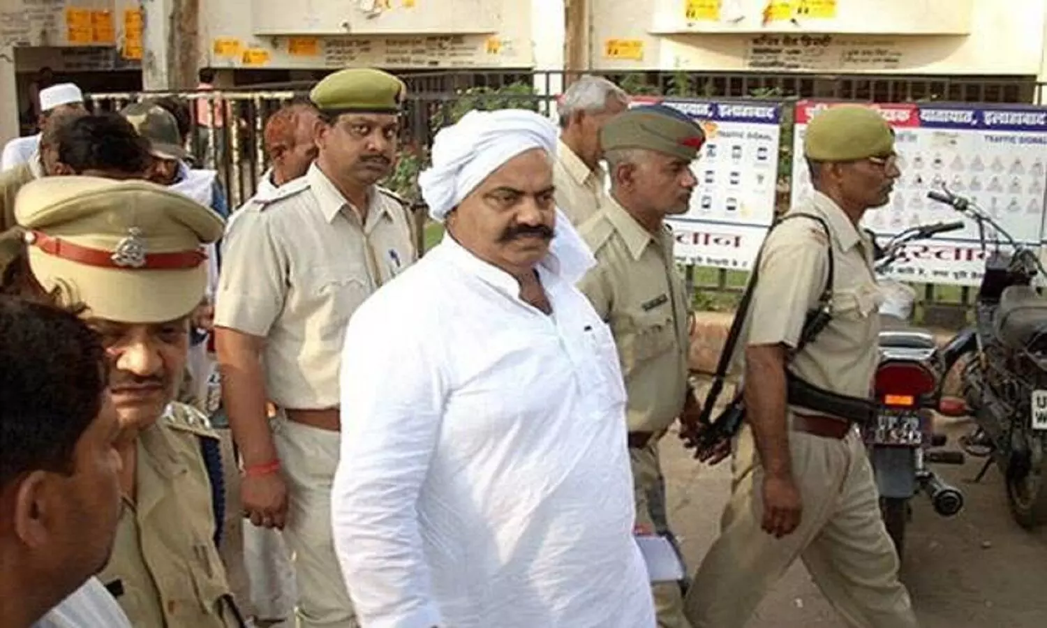 Prayagraj News: पूर्व सांसद अतीक अहमद पर हत्या और आपराधिक षडयंत्र करने पर दो आरोप तय, जानें मामला