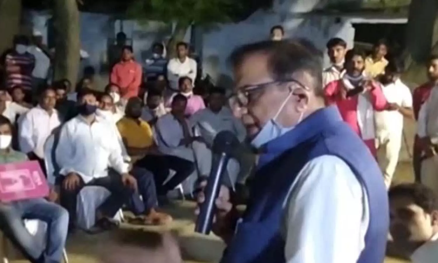 Satish Chandra Mishra addressing the enlightened conference in Benipur