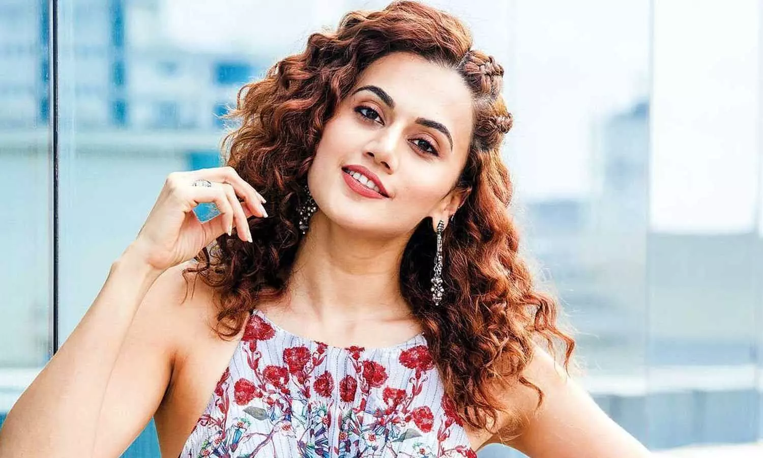 Taapsee Pannu Birthday: जब तापसी के साथ बोल्ड सीन करने में शरमा गए हीरो