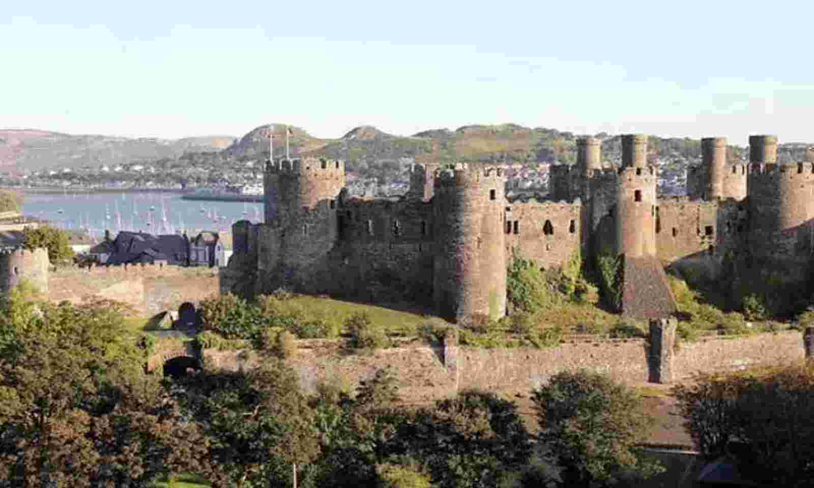 London Girl S Ghost Found In London Haunted Fort People Who Went Inside Told This Scary Story क स क मत बत न क ल म अच नक ग जन लग डर वन आव ज स नकर भ ग ल ग