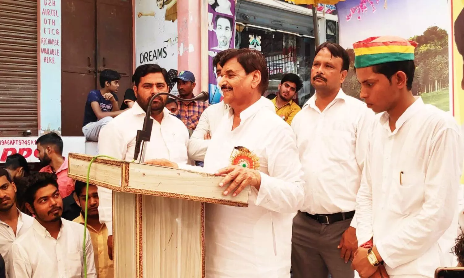 Shivpal Yadav addressing the public on independence day