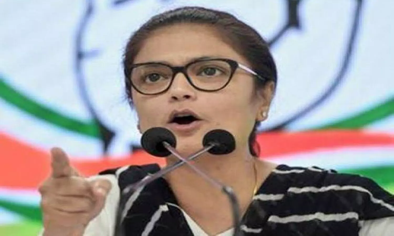 Sushmita Dev Resigns : कांग्रेस को बड़ा झटका, महिला कांग्रेस अध्यक्ष सुष्मिता देव ने इस्तीफा