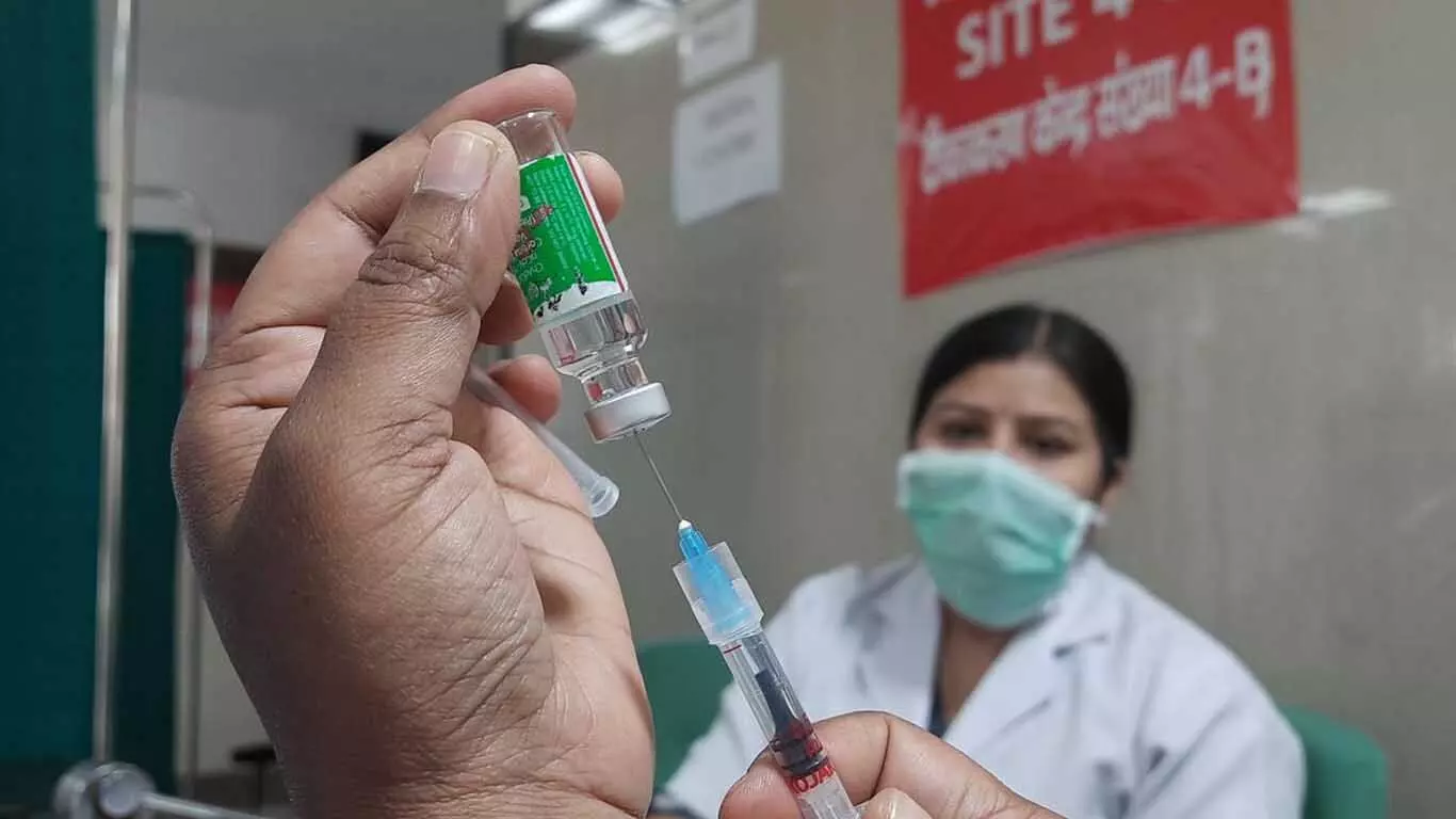 Covid19 Vaccination: यूपी में वैक्सीनेशन साढ़े 6 करोड़ पार, बीते 24 घंटें में मिले 22 नए मामले