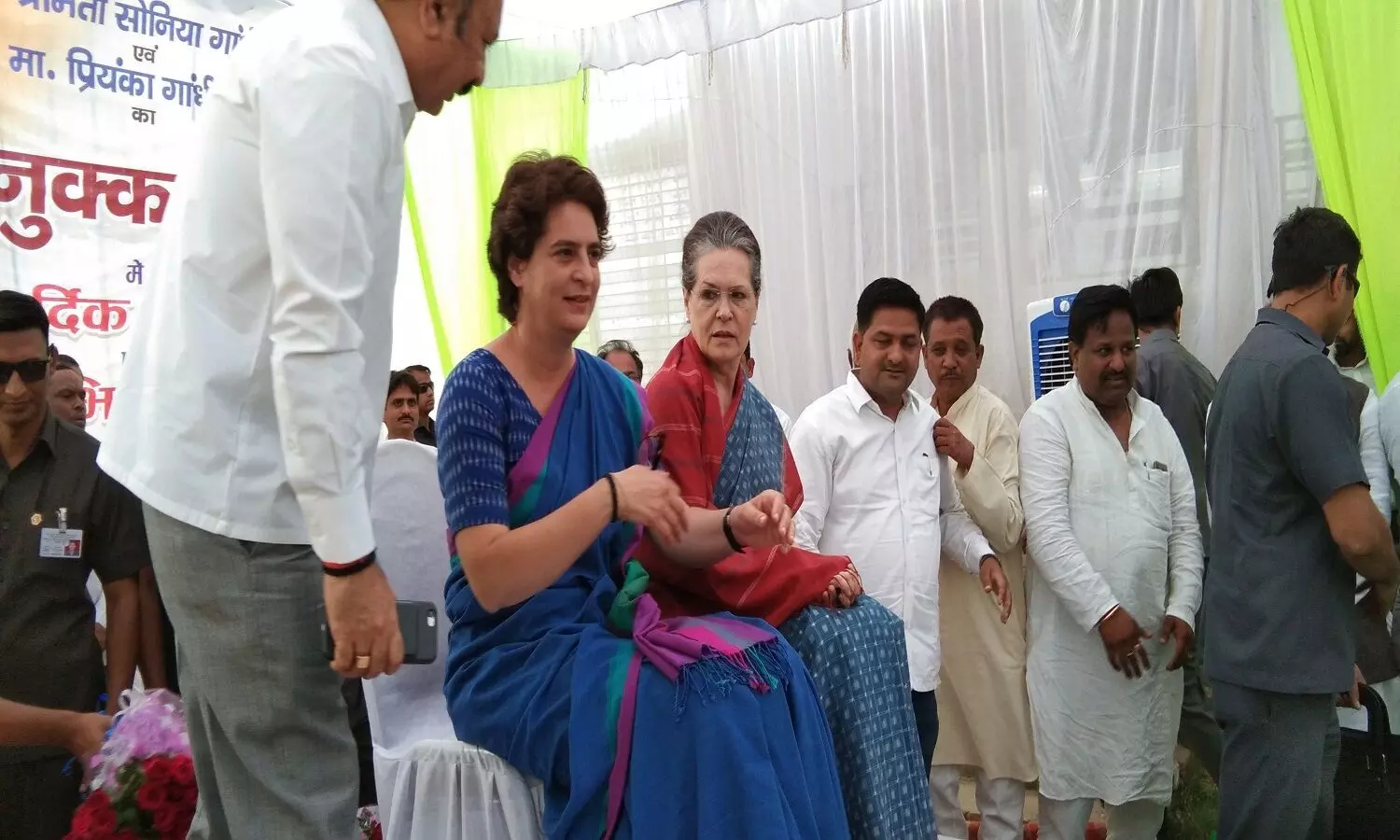 Sonia Gandhi- priyanka gandhi