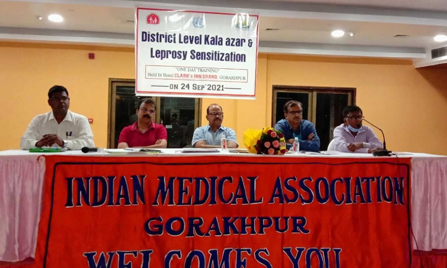 Gorakhpur News: Now private doctors will find disabled leprosy patients, UP government will give 2500 pension.  1 News Track English