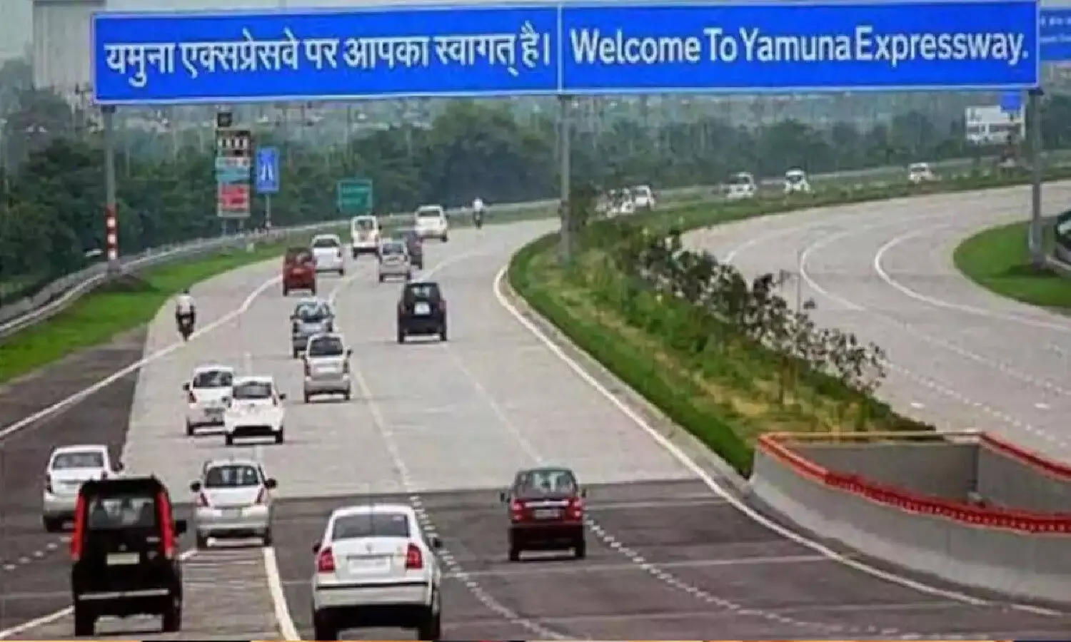 yamuna expressway agra