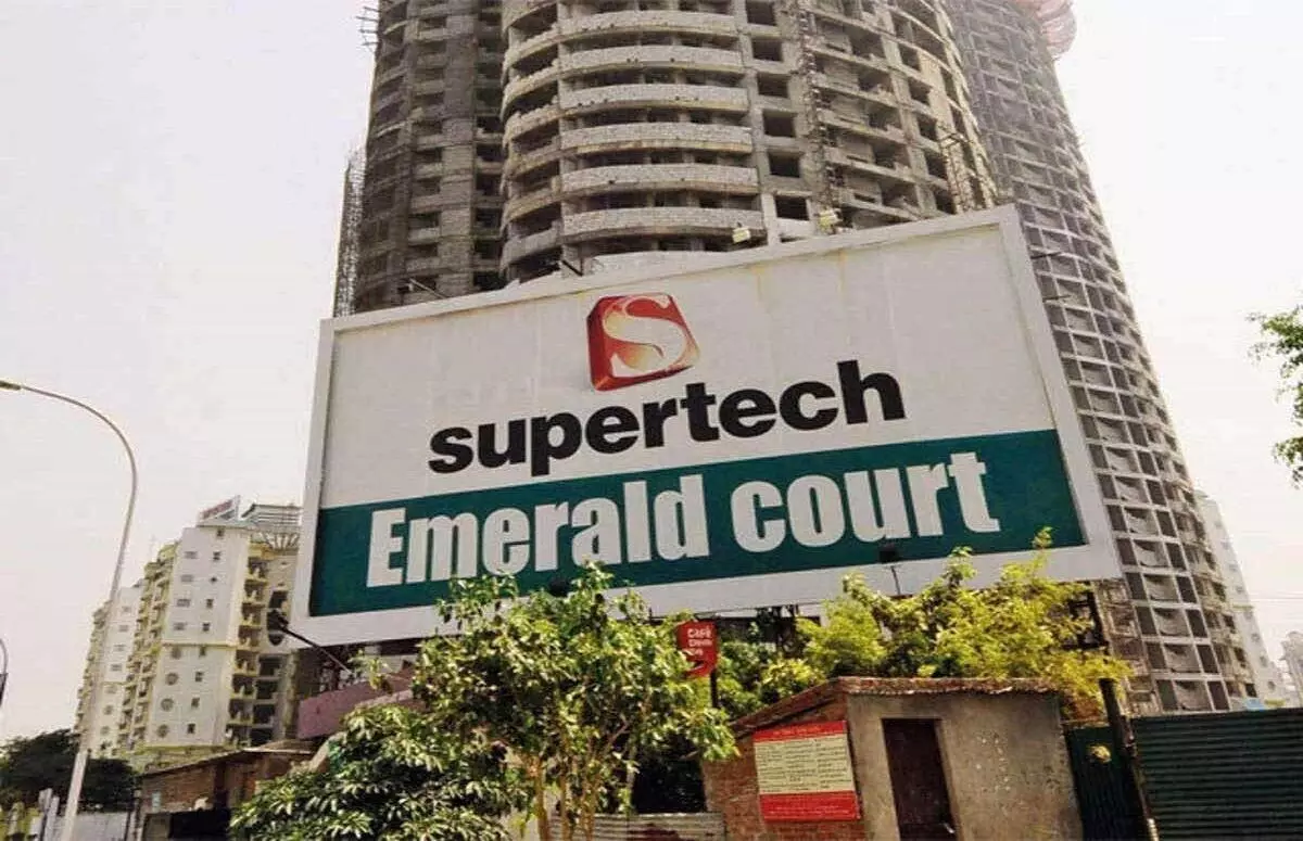 Supertech Emerald Case: इन 3 अधिकारियों को तत्काल प्रभाव से किया निलंबित, कार्रवाई शुरू