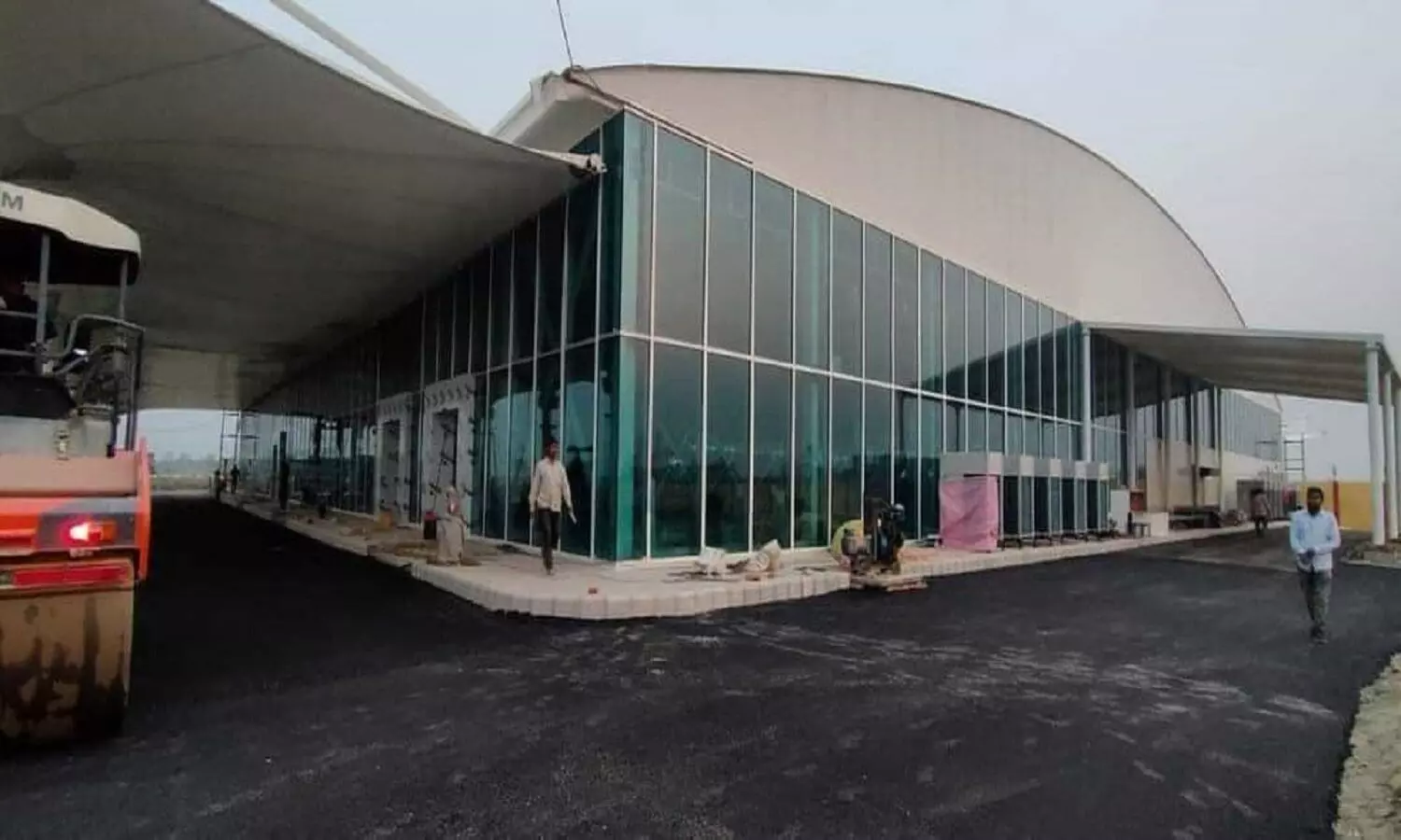 Gorakhpur News: कुशीनगर को जल्द मिलेगा अंतरराष्ट्रीय हवाई अड्डे का तोहफा, PM मोदी करेंगे उद्घाटन