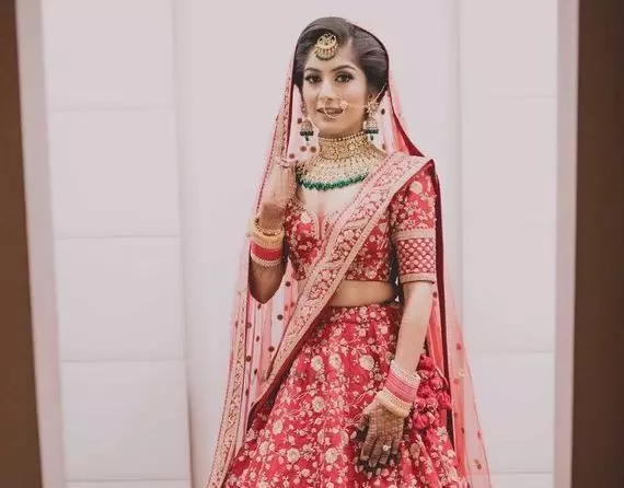 Bridal Lehenga Chunni at Rs 10500 | Padtapur | Meerut | ID: 22816794530