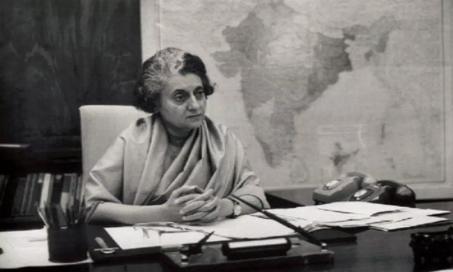 Indira Gandhi Death Anniversary: जानें देश की इकलौती महिला प्रधानमंत्री के जीवन से जुड़े तथ्य