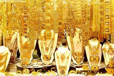 Sone Ka Bhav: लखनऊ में आज सोना स्थिर तो चांदी हुआ 65,600 रुपए प्रति किलोग्राम, जानें धातुओं के भाव