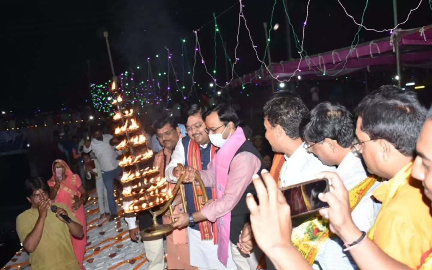 Hathras News: दिवाली पर गंगा आरती महोत्सव, नदियों में गंदा पानी न जाने देने की अपील