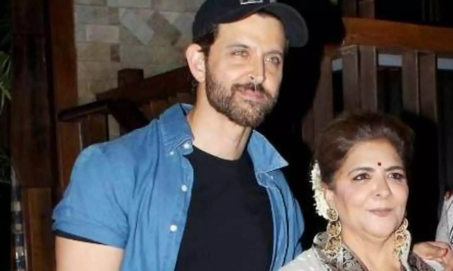 Hrithik Roshan with mother Pinky