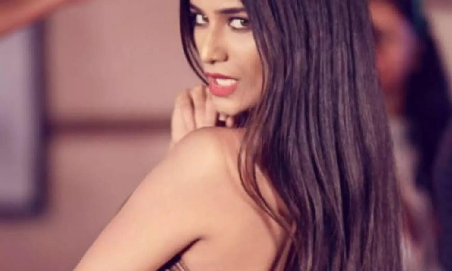 Poonam Pandey bold photo