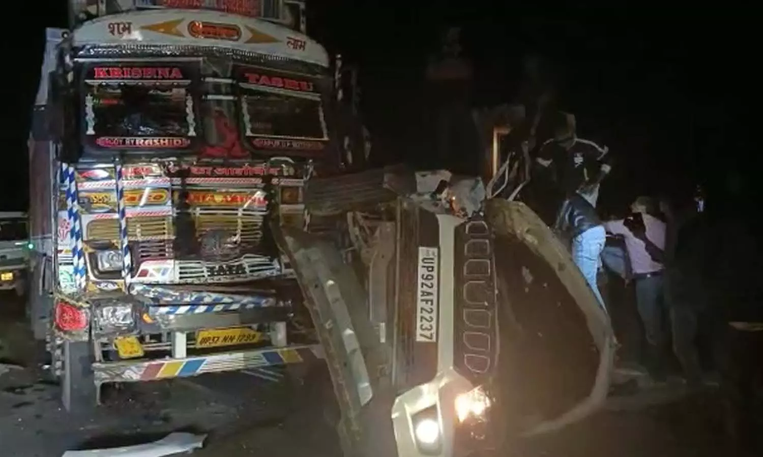 Hamirpur Car Accident News: Scorpio-truck collides, 4 killed in horrific road accident