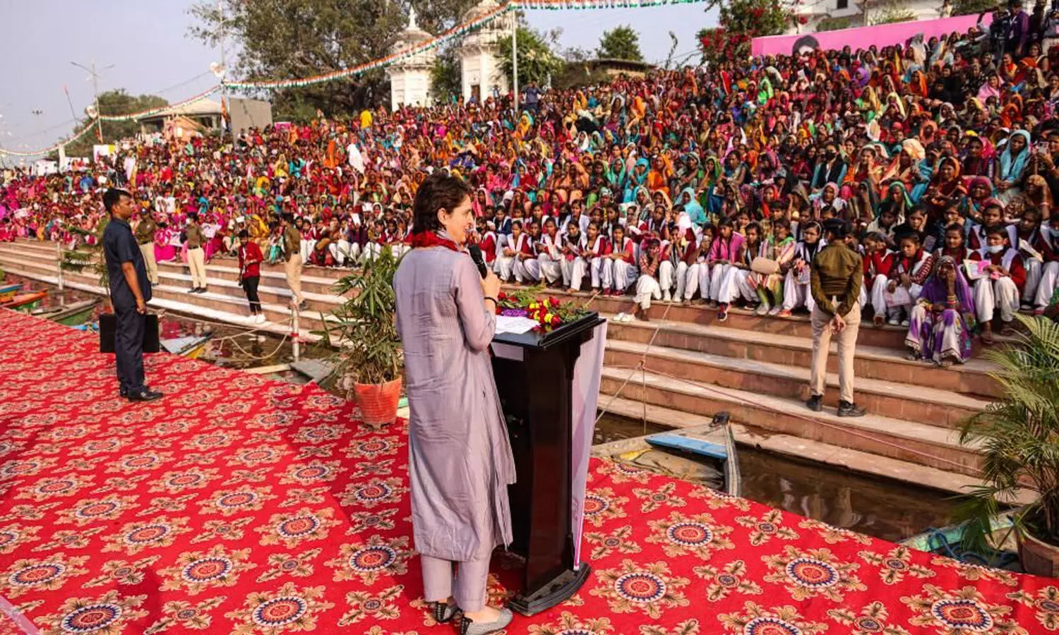 Priyanka Gandhi UP Election 2022: प्रियंका का मिशन यूपी, 100 दिन में सात करोड़ महिलाओं तक पहुंचेगी 8 हजार स्वयं सेवकों की फौज