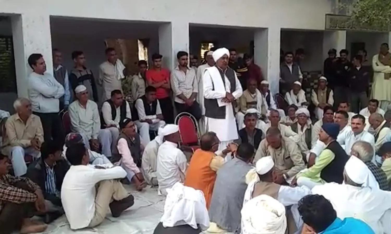 Shamli News: Panchayat on Pangdi, the turban of Thamedar in Hasanpur declared invalid