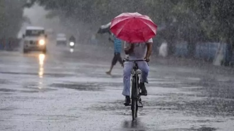 Heavy Rain in South India: दक्षिण भारत में बारिश का कहर जारी, सोमवार को चेन्नई समेत 7 जिलों के स्कूल बंद, तमिलनाडु प्रशासन हाई अलर्ट