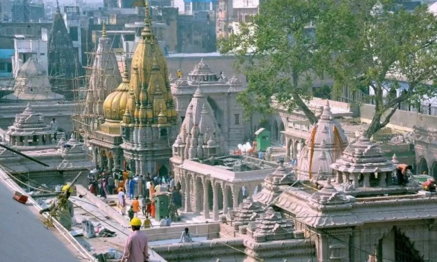 Kashi Vishwanath Mandir: जानिए काशी विश्वनाथ मंदिर के बारे में, दर्शन कर लेने से होती है मोक्ष की प्राप्ति