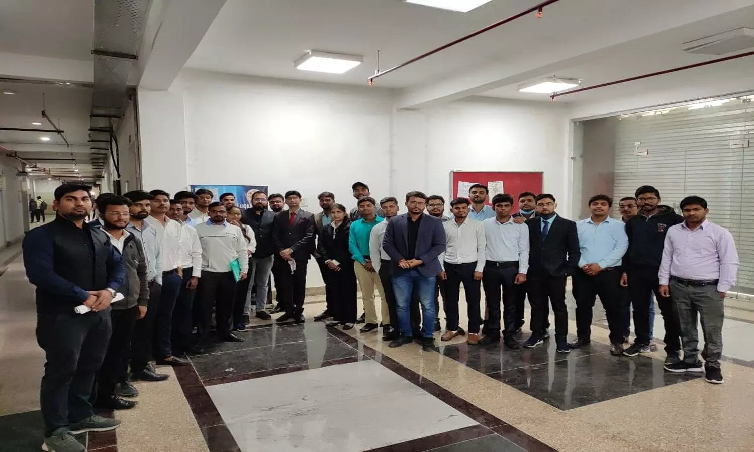 Lucknow University: नये साल पर VC प्रो आलोक कुमार राय देंगे स्टूडेंट्स को गजब का तोहफा, इंजीनियरिंग के 23 छात्रों को मिला कैम्पस प्लेसमेंट
