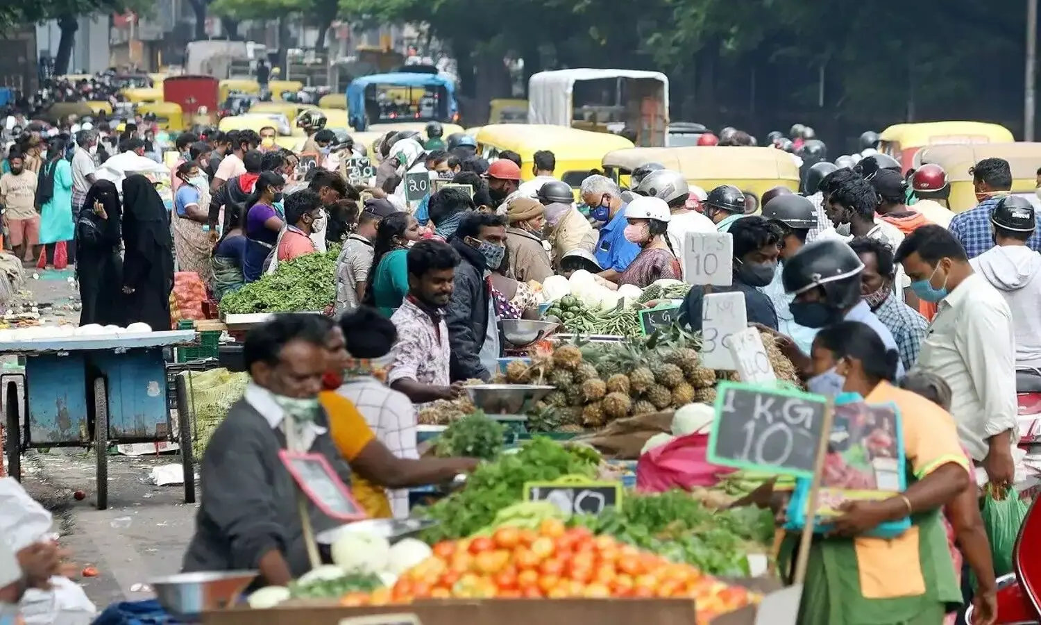 weekend lockdown delhi market