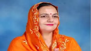 BJP Sarabjit Kaur Chandigarh Mayor : चंडीगढ़ में  बड़ा उलटफेर, BJP की सरबजीत कौर बनीं मेयर, AAP का हंगामा, धरना