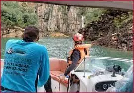OMG! ब्राजील की झील में बोटिंग का मजा ले रहे लोगों पर गिरी चट्टान, 10 की मौत, हादसे का देखें वीडियो