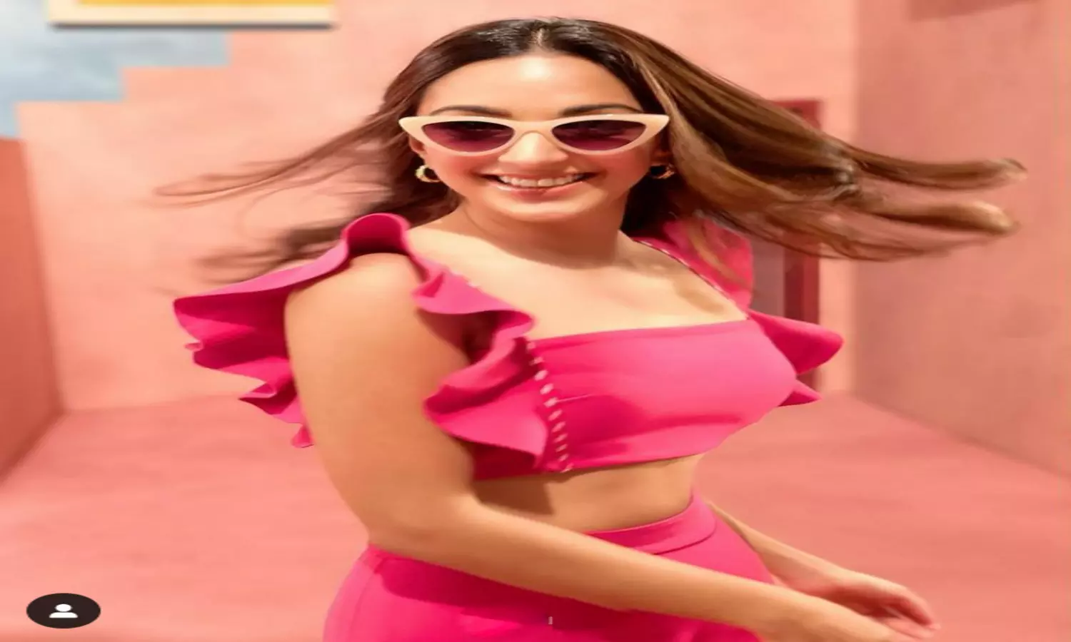 Kiara Advani: एक लड़के की पिटाई करती दिखीं कियारा आडवाणी, वायरल हुआ वीडियो