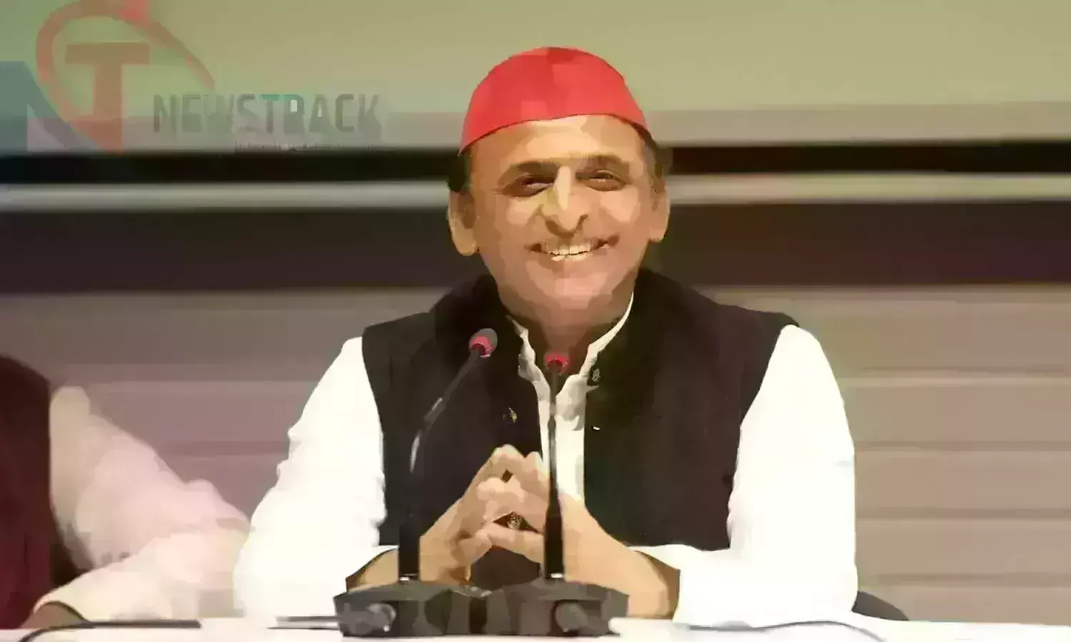 UP Election 2022: अखिलेश यादव ने कन्नौज में की कार्यकर्ताओं से मुलाकात‚ चुनाव जिताने का पढ़ाया पाठ