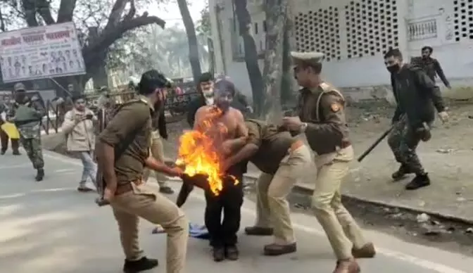 Gausevak attempted self immolation outside DM office
