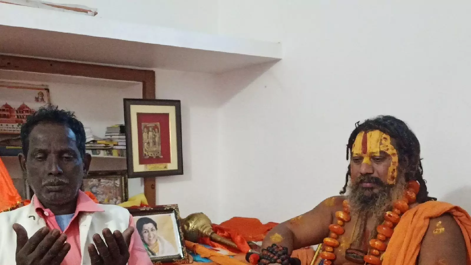 UP Election 2022 Iqbal Ansari prays for Yogi Adityanath